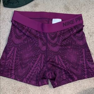 NIKE pro shorts excellent condition